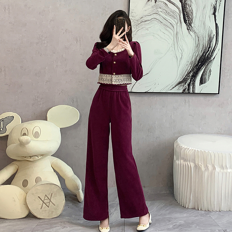 Women's Two-Piece Fashion Set with Square Neck and Button Closure - Image 2