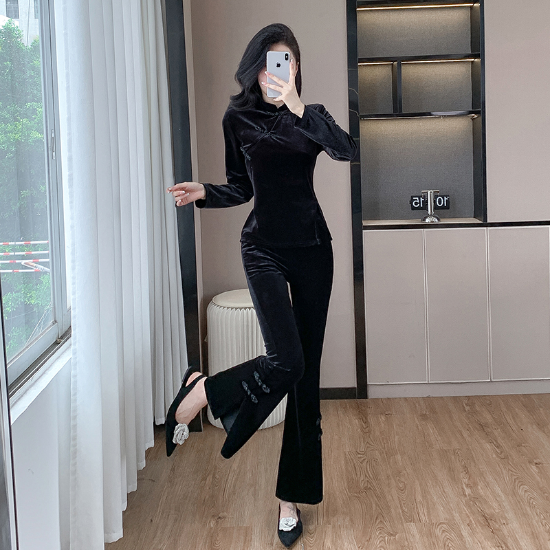 Women's Velvet Flared Pants Tang Suit Set with Frog Buttons Chinese Style Long Pants Two-Piece - Image 3