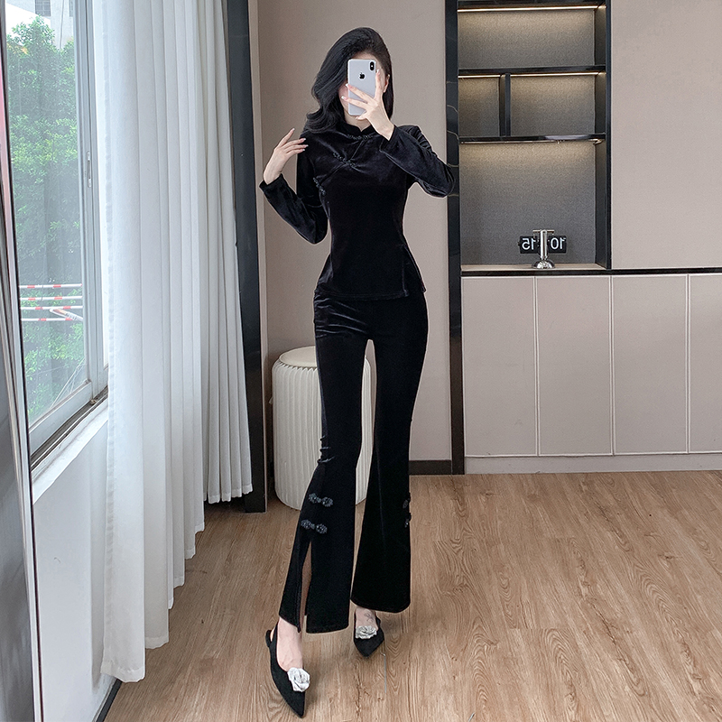 Women's Velvet Flared Pants Tang Suit Set with Frog Buttons Chinese Style Long Pants Two-Piece - Image 4