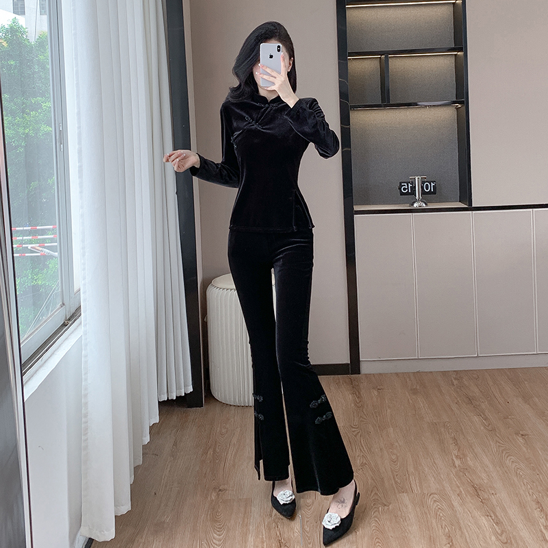 Women's Velvet Flared Pants Tang Suit Set with Frog Buttons Chinese Style Long Pants Two-Piece