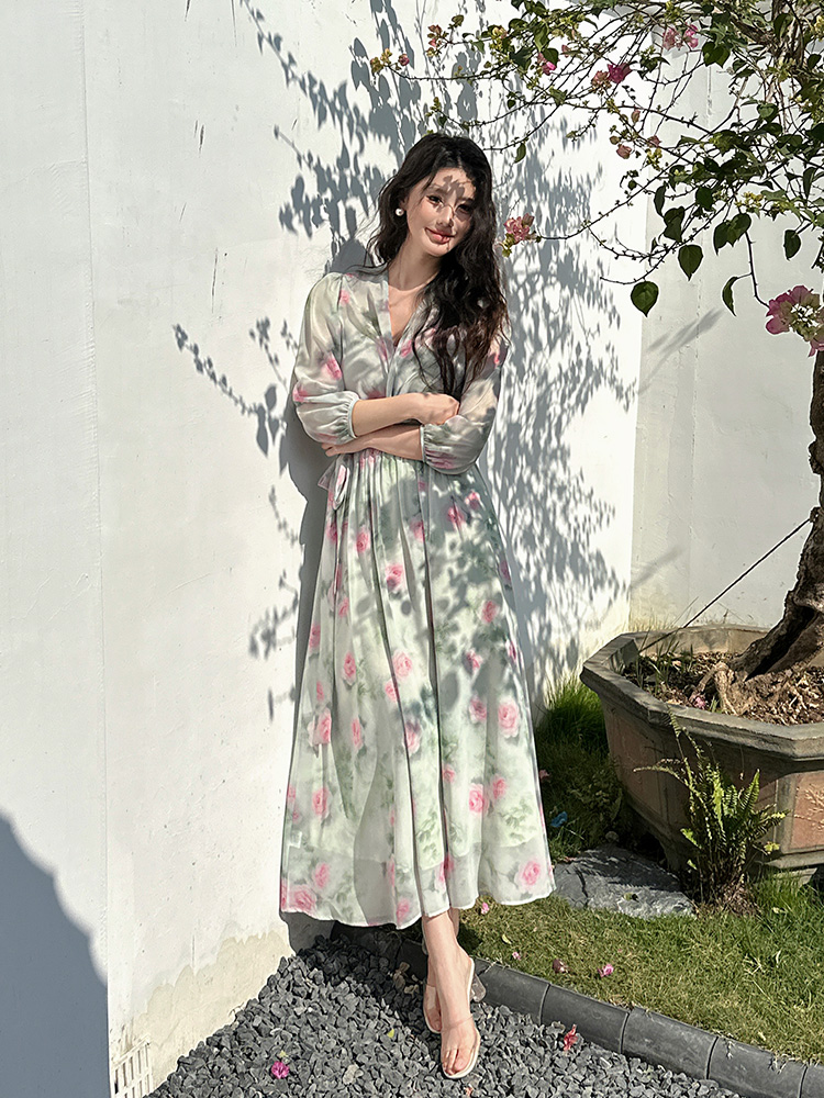 2026 New Floral Chiffon Two-Piece Dress Set with V-Neck and Cross Straps - Image 2