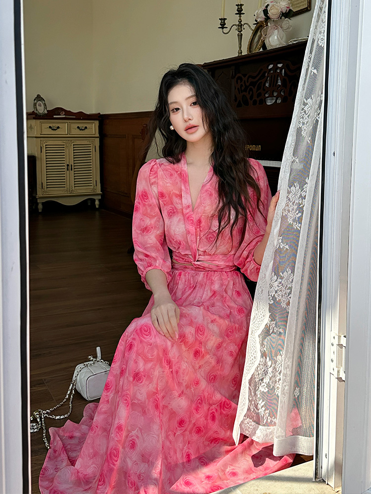 2026 New Floral Chiffon Two-Piece Dress Set with V-Neck and Cross Straps - Image 4