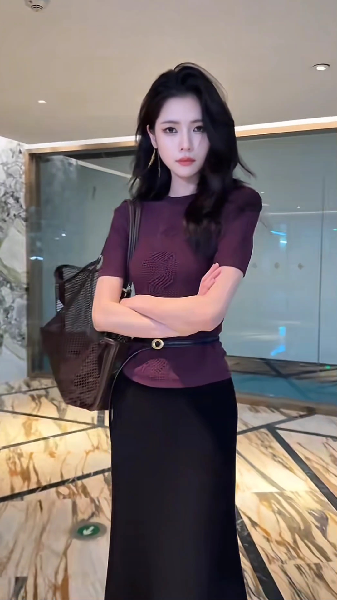 Summer Short Sleeve Round Neck Elegant Knit Top - Image 2
