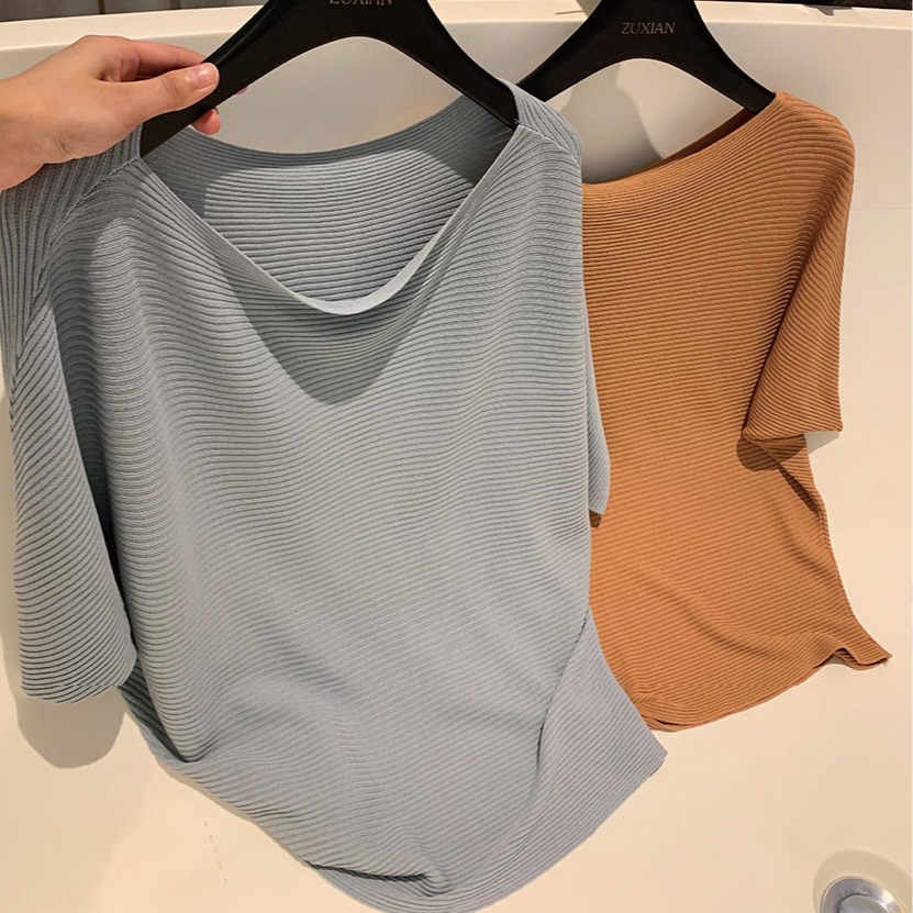 Asymmetric Off-Shoulder Batwing Sleeve Waist-Cinched Knit Top 2025 Summer Korean Style - Style 496ad4 - Image 5
