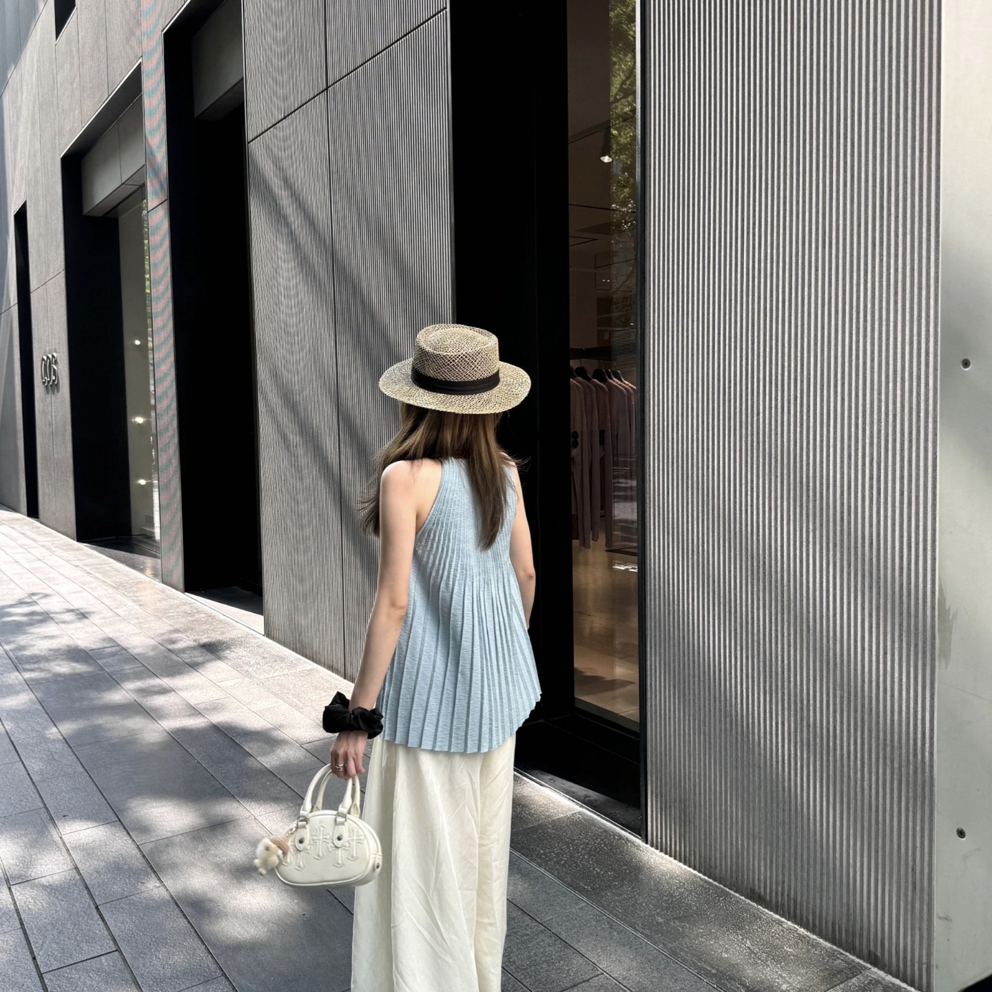 Women's Summer French Style Pleated Halter Top Sleeveless Loose Knit Vest - Image 5