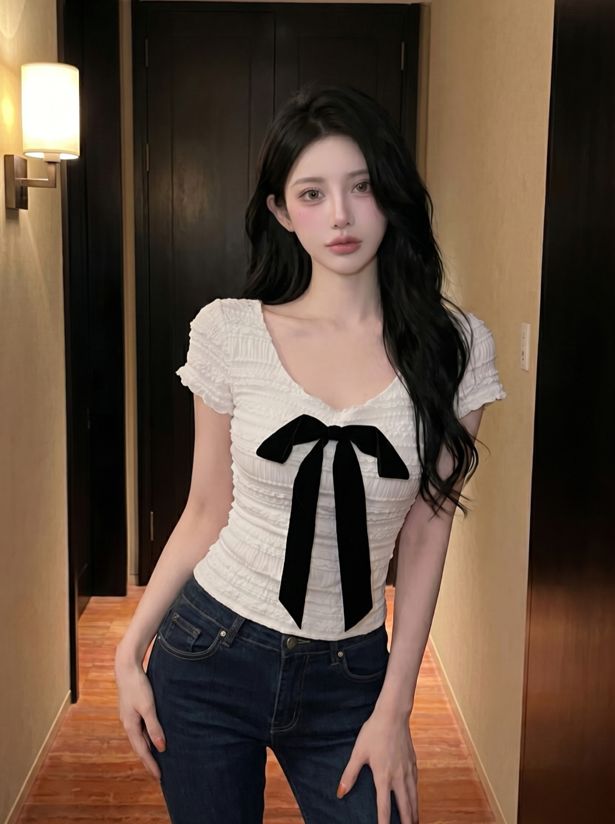 Women's White Bow V-Neck Jacquard Short Sleeve T-Shirt Summer Slim Fit Commuter Top - Image 2