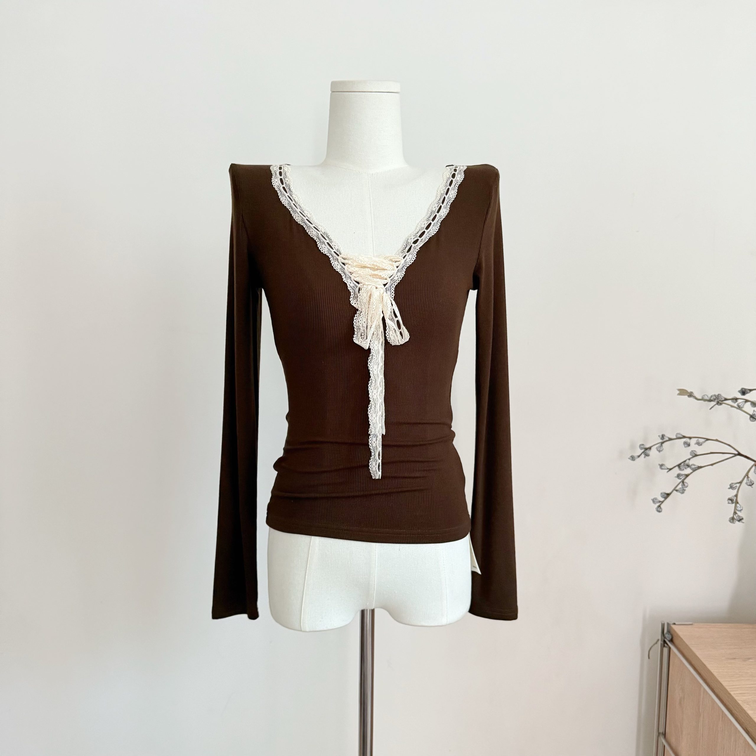 FallinFang Bow Lace-Up Slim Long-Sleeve Women's Fall T-Shirt - Image 4